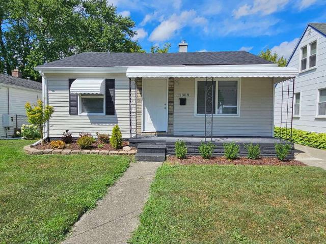 2 BR, 1 BA Apartment 11309 Ford Avenue, Warren, MI 48089