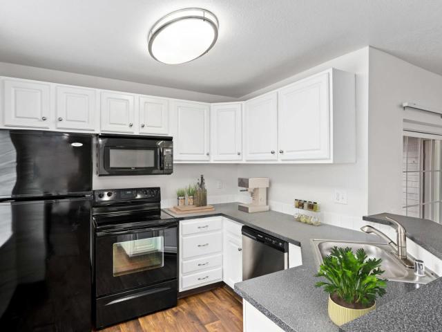 2 BR, 1 BA Apartment 11301 NE 7th St Unit MM05, Vancouver, WA 98684