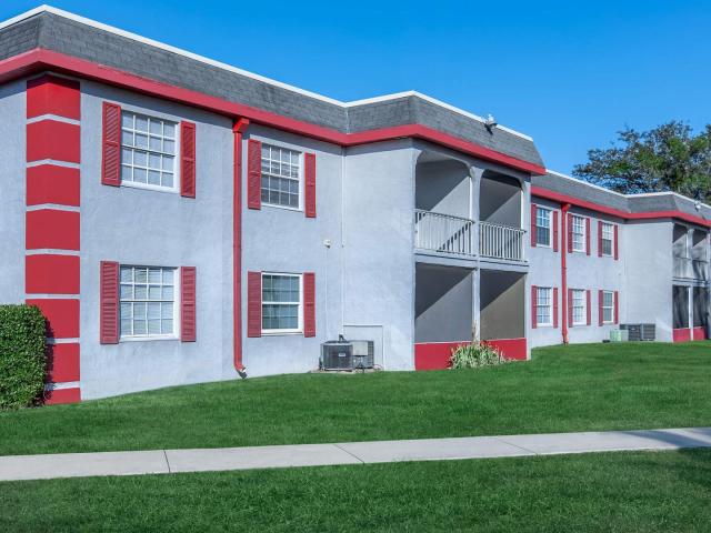 2 BR, 1 BA Apartment 11312 N 15th Street Unit 01 1403 05, Tampa, FL 33612