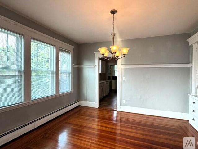 2 BR, 1 BA Apartment 114 Fayerweather St, Unit #2, Cambridge, MA 02138