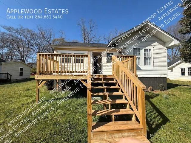 2 BR, 1 BA Apartment 115 Larch Cir, Spartanburg, SC 29303