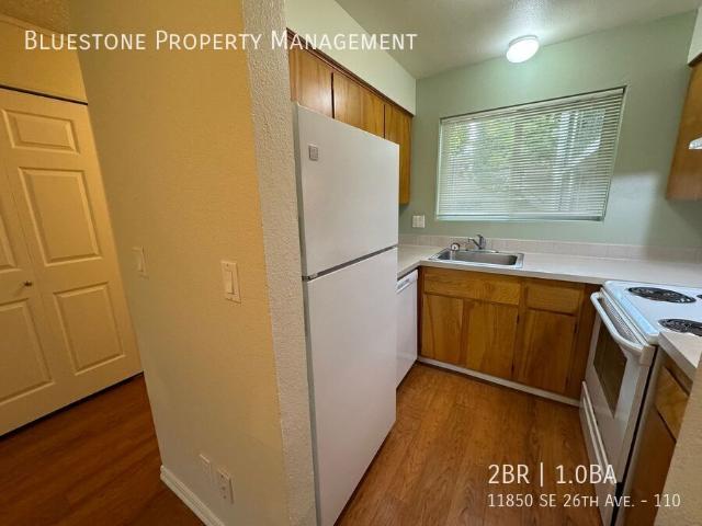 2 BR, 1 BA Apartment 11850 SE 26th Ave Milwaukie, OR 97222