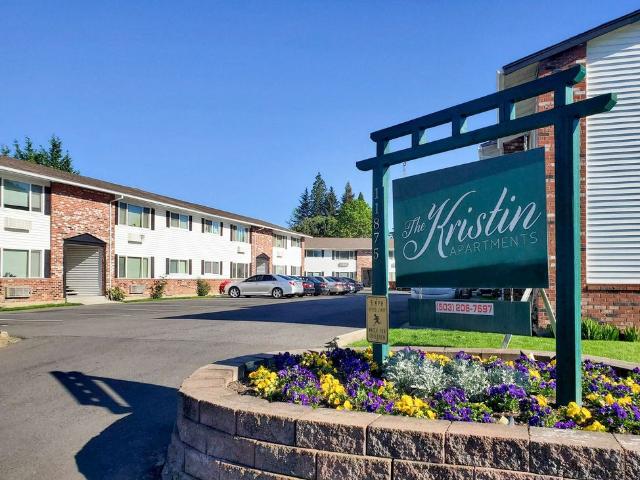 2 BR, 1 BA Apartment 11875 Southwest 7th Street Unit 32, Beaverton, OR 97005