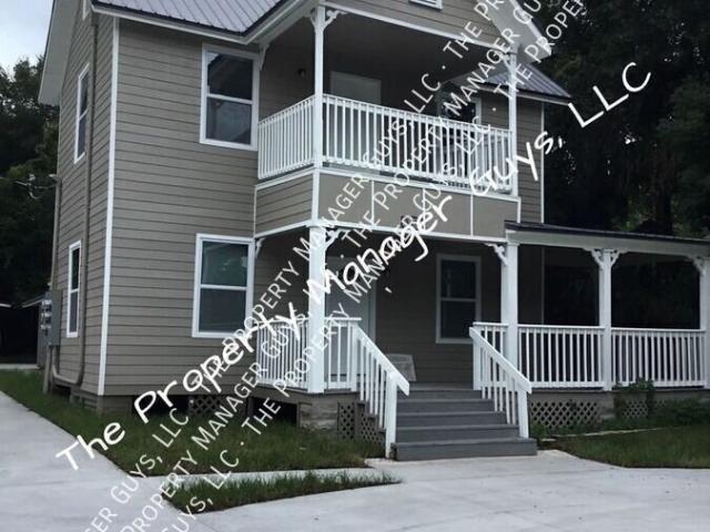 2 BR, 1 BA Apartment 119 S Grove Street, Eustis, FL 32726