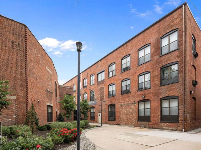 2 BR, 1 BA Apartment 11 New Street Unit 2 beds, 1 bath, $2750, Somerville, NJ 08876