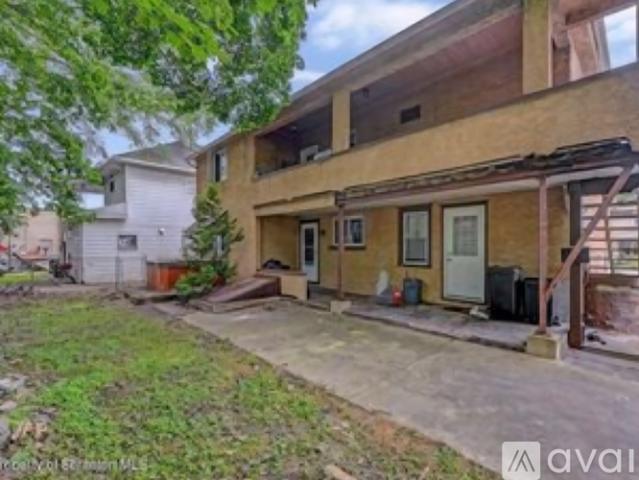 2 BR, 1 BA Apartment 1200 S Main St, Unit 3, Old Forge, PA 18518