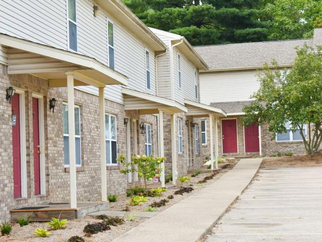 2 BR, 1 BA Apartment 1200 S Rolling Ridge Way Unit 12 CH, Bloomington, IN 47403