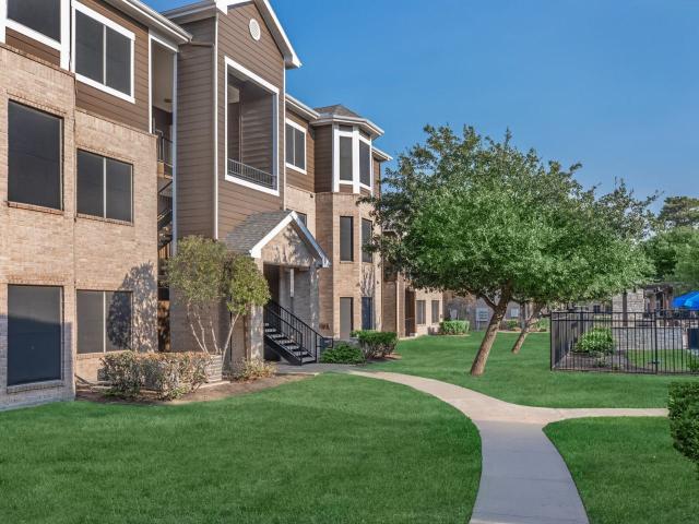2 BR, 1 BA Apartment 12035 Huffmeister Rd Unit 413, Cypress, TX 77429