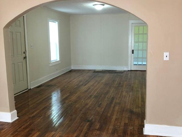 2 BR, 1 BA Apartment 1204 Tunnel Blvd, Chattanooga, TN 37411