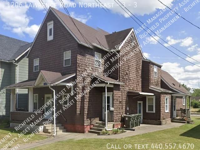 2 BR, 1 BA Apartment 1206 Lawrence Road Northeast 3, Canton, OH 44705