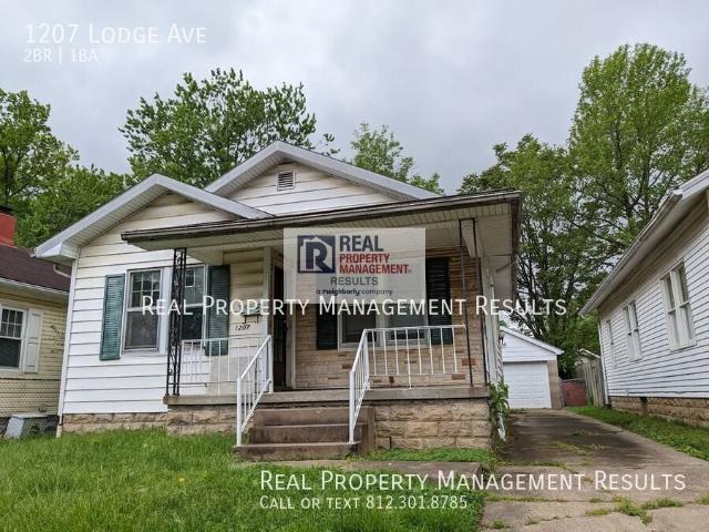 2 BR, 1 BA Apartment 1207 Lodge Ave, Evansville, IN 47714