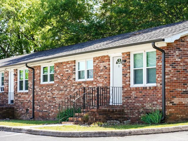 2 BR, 1 BA Apartment 120 Atlantic Ave Easley, SC 29642