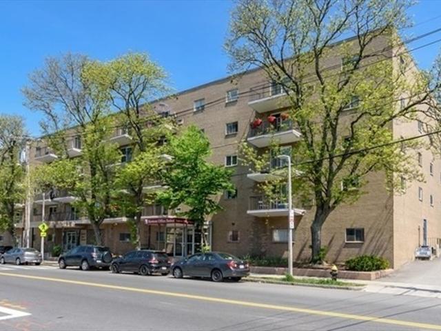 2 BR, 1 BA Apartment 121 Tremont St, Boston, MA 2135