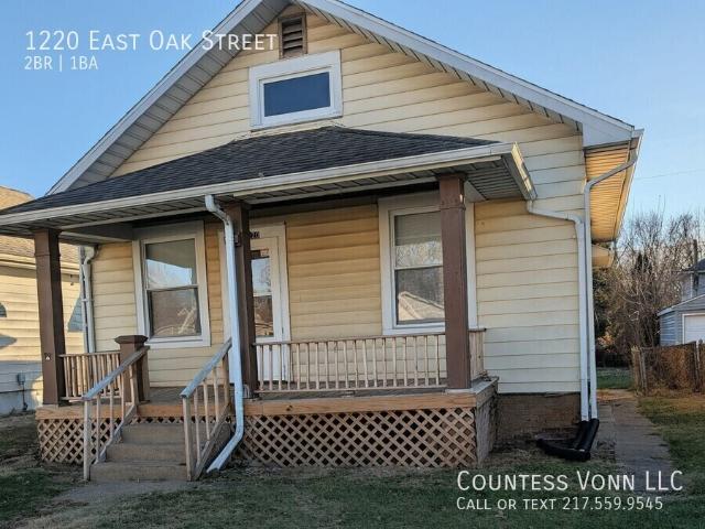 2 BR, 1 BA Apartment 1220 East Oak Street, Springfield, IL 62703 0000
