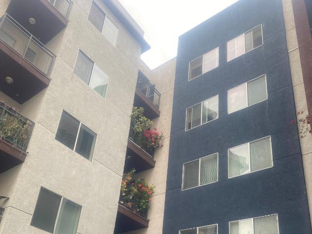 2 BR, 1 BA Apartment 1221 West 7th Street Unit S132, Los Angeles, CA 90017