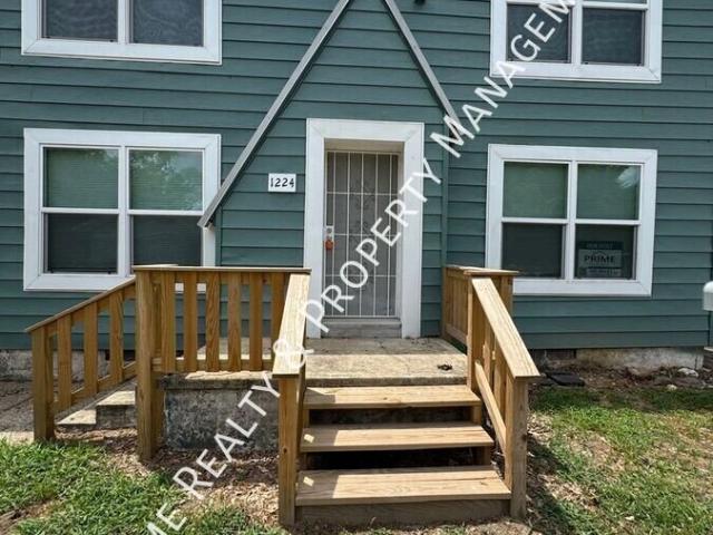 2 BR, 1 BA Apartment 1224 School Street, Malvern, AR 72104