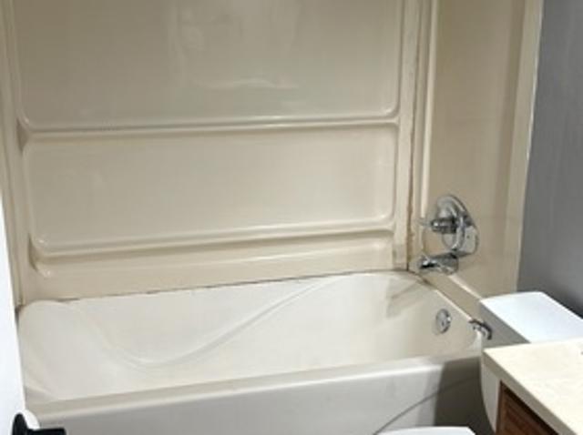 2 BR, 1 BA Apartment 1230 Vance Avenue, Fort Wayne, IN 46805