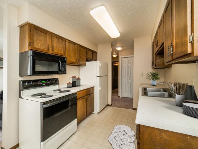 2 BR, 1 BA Apartment 1234 North Broadway Unit 308, Fergus Falls, MN 56537