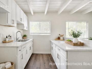 2 BR, 1 BA Apartment 1256 W 87th St, Los Angeles, CA 90044
