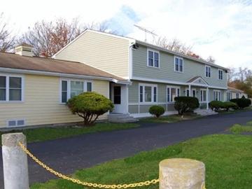 2 BR, 1 BA Apartment 125 Knowlesway Extension, Narragansett, RI 02882
