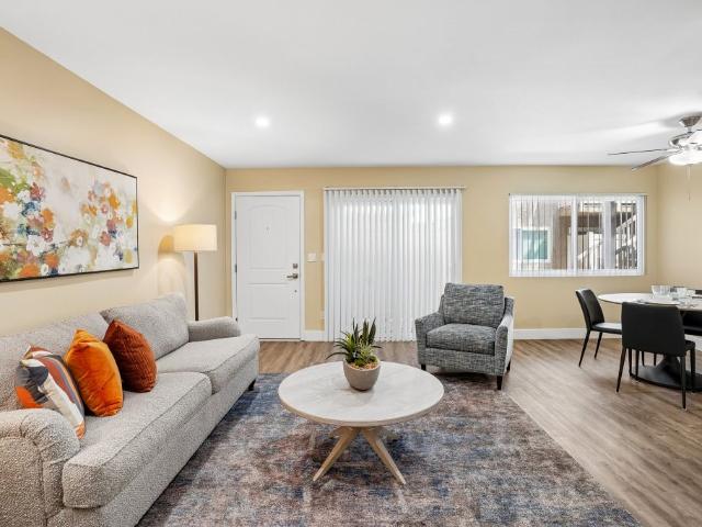 2 BR, 1 BA Apartment 12600 Braddock Drive Unit 540B222, Los Angeles, CA 90066