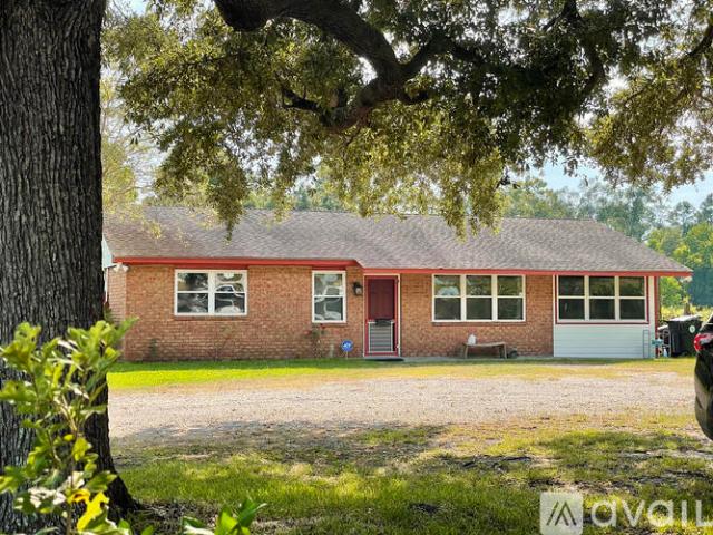 2 BR, 1 BA Apartment 12601 Patterson Road, New Orleans, LA 70131
