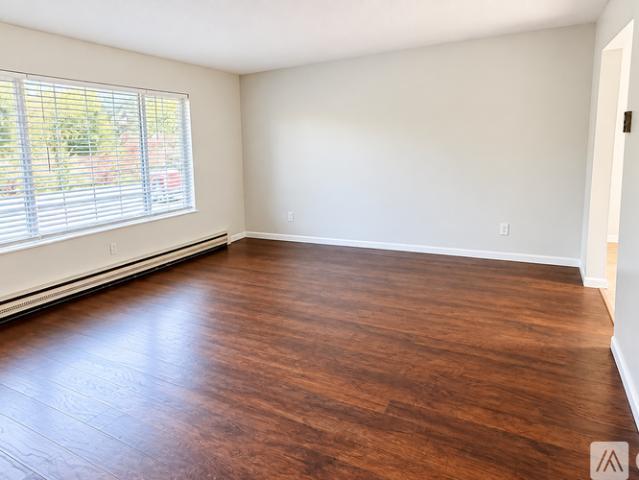 2 BR, 1 BA Apartment 12830 Southwest Grant Avenue, Unit 1, Tigard, OR 97223