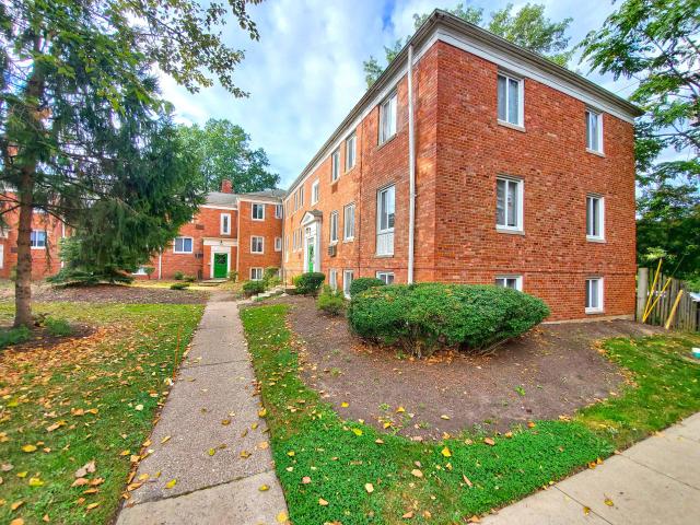 2 BR, 1 BA Apartment 12850 Fairhill Road Unit FG36, Cleveland, OH 44120
