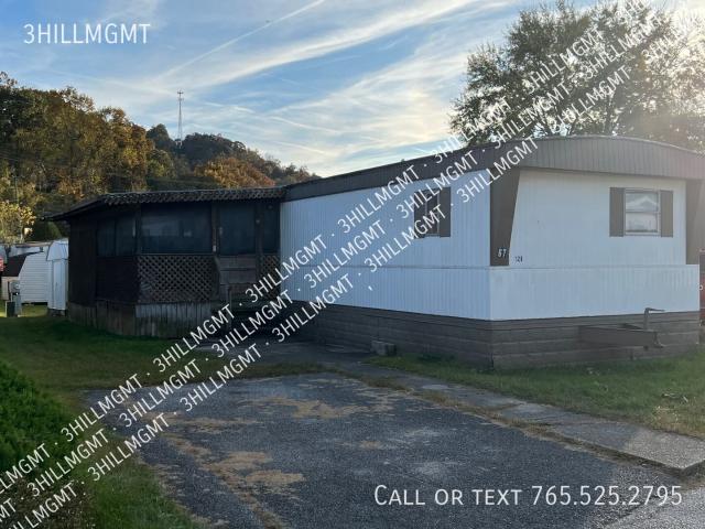 2 BR, 1 BA Apartment 128 Valley Brook Circle, Nitro, WV 25143