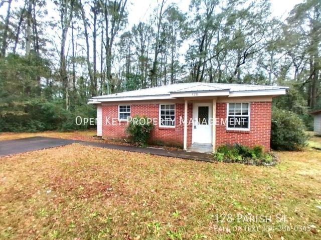 2 BR, 1 BA Apartment 128 Parish St, Dothan, AL 36301