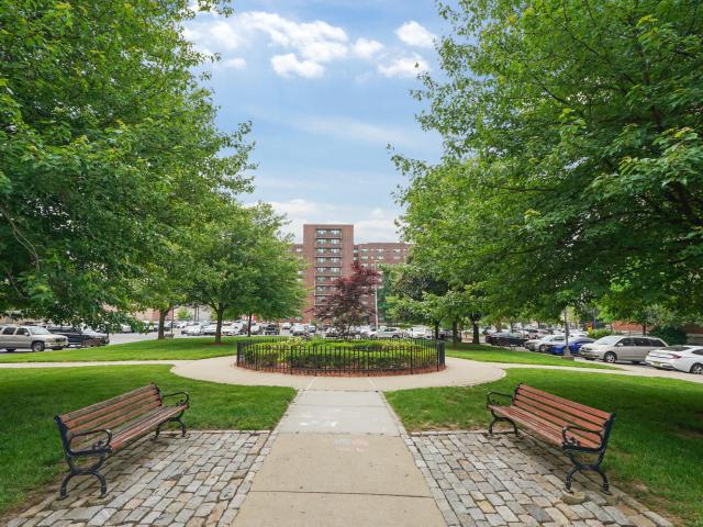 2 BR, 1 BA Apartment 12 Marshall St Unit J14 08B, Irvington, NJ 07111