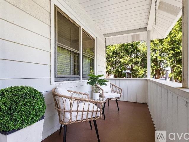 2 BR, 1 BA Apartment 12 Glod Ave, New York Mills, NY 13417