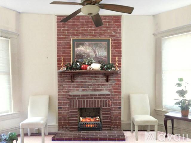 2 BR, 1 BA Apartment 1300 South 3rd Street, Unit 3, Louisville, KY 40208