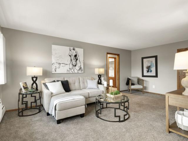 2 BR, 1 BA Apartment 1301 Minnesota 7 Unit 064, Hopkins, MN 55305