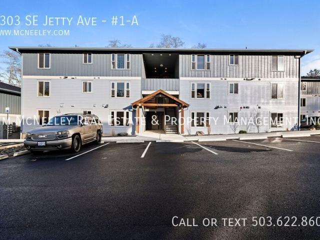 2 BR, 1 BA Apartment 1303 SE Jetty Ave, Warrenton, OR 97146