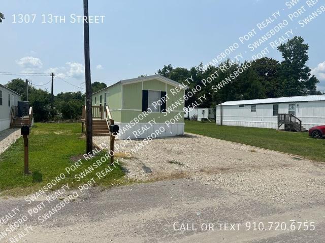 2 BR, 1 BA Apartment 1307 13th Street, Midway Park, NC 28544