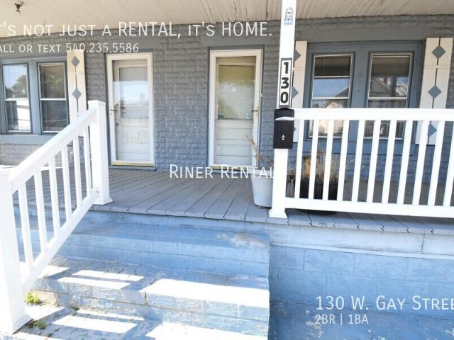 2 BR, 1 BA Apartment 130 W. Gay Street, Harrisonburg, VA 22801