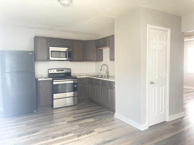2 BR, 1 BA Apartment 130 Beaumont Street Unit Building 5 17, Martin, TN 38237