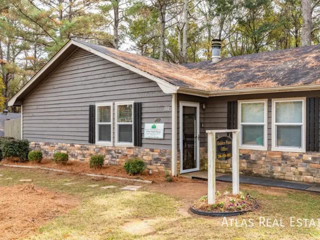 2 BR, 1 BA Apartment 130 Sir Matthew Road, Athens, GA 30607