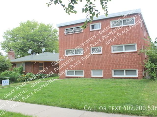 2 BR, 1 BA Apartment 1310 A St, Lincoln, NE 68502