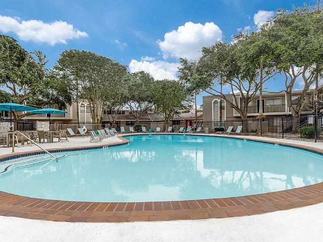2 BR, 1 BA Apartment 1315 Nasa Pkwy Unit 0670, Houston, TX 77058