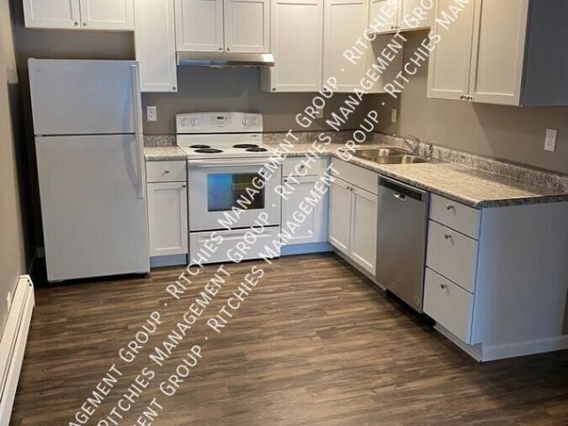 2 BR, 1 BA Apartment 1322 2nd Avenue, Woodruff, WI 54568