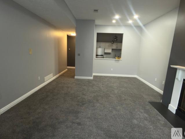 2 BR, 1 BA Apartment 1326 Sheffield St, Unit 2, Pittsburgh, PA 15233