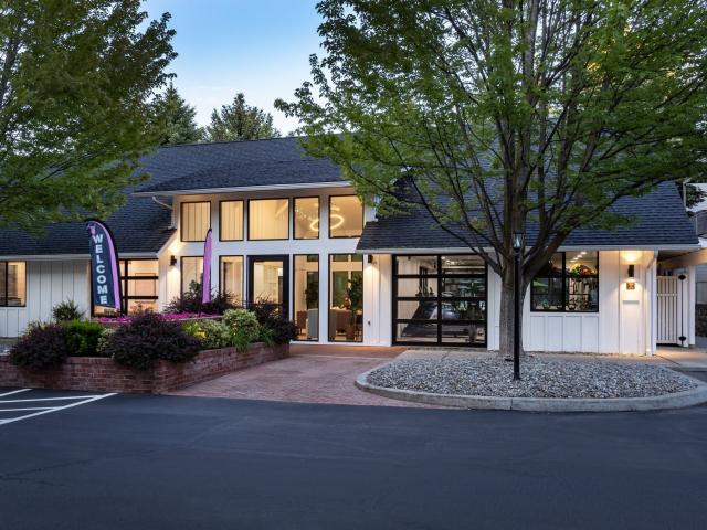 2 BR, 1 BA Apartment 13303 East Mission Avenue Unit 0165, Spokane, WA 99216