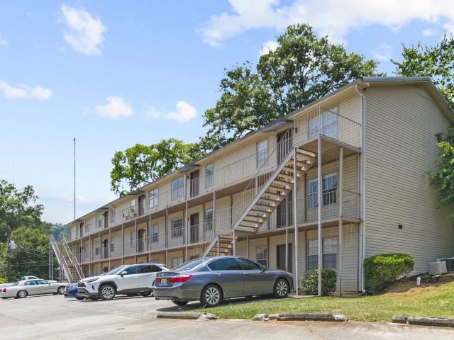 2 BR, 1 BA Apartment 1343 14th Ave S Unit 1355 3, Birmingham, AL 35205