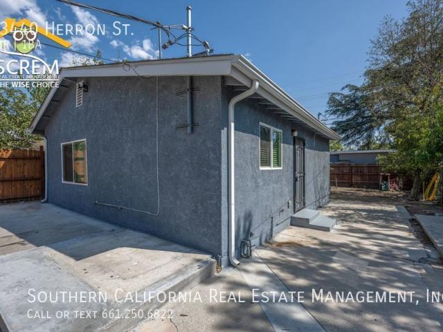 2 BR, 1 BA Apartment 13440 Herron St Sylmar, CA 91342