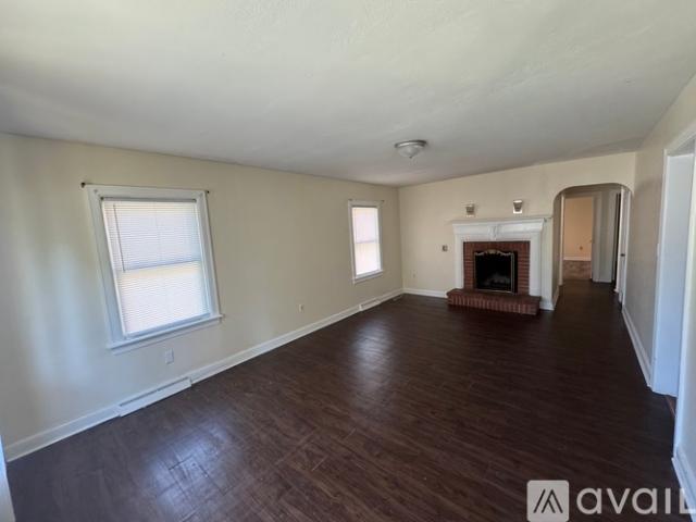 2 BR, 1 BA Apartment 1348 28th Street, Newport News, VA 23607