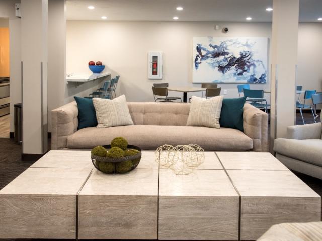 2 BR, 1 BA Apartment 13700 Valley View Road Unit 136, Eden Prairie, MN 55344