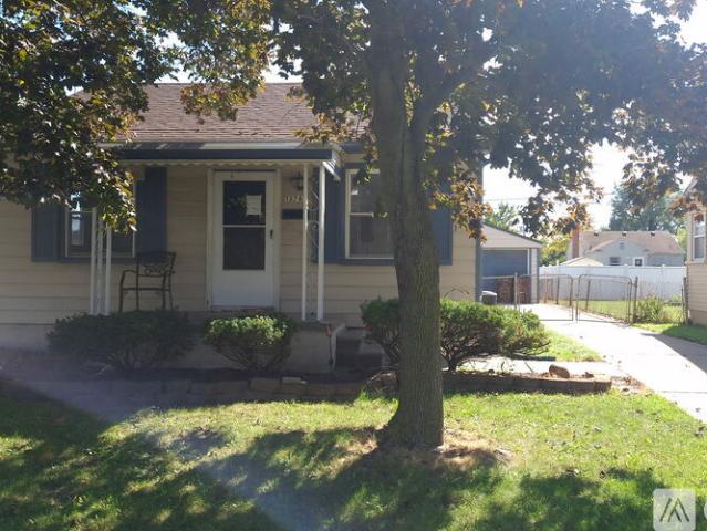 2 BR, 1 BA Apartment 13767 Edison Street, Southgate, MI 48195
