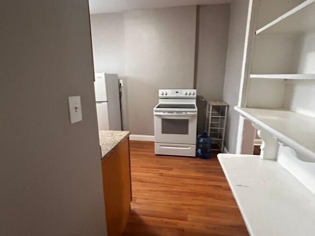 2 BR, 1 BA Apartment 138 Orchard St, Yonkers, NY 10703